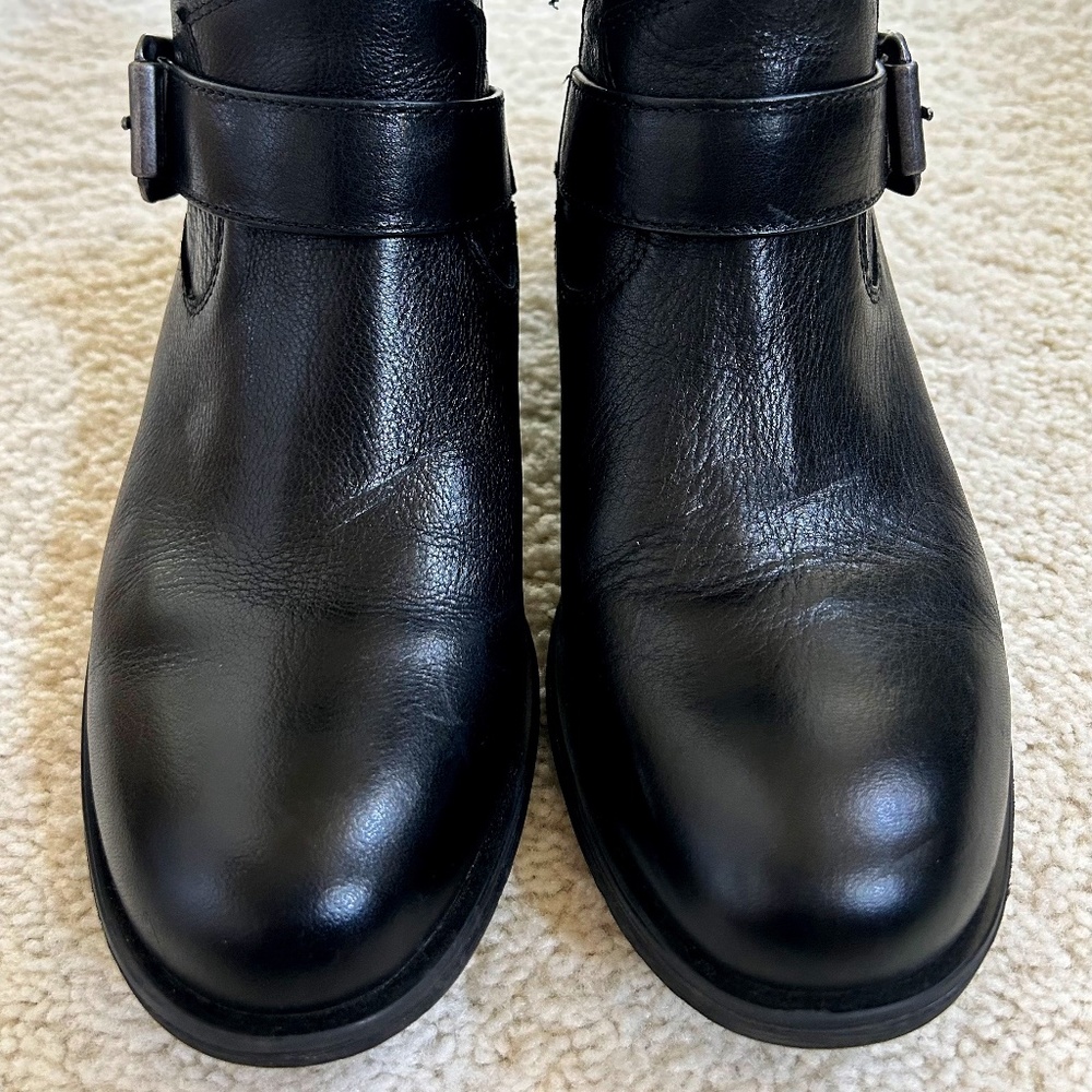 Sofft Black Brocke Ankle Boots